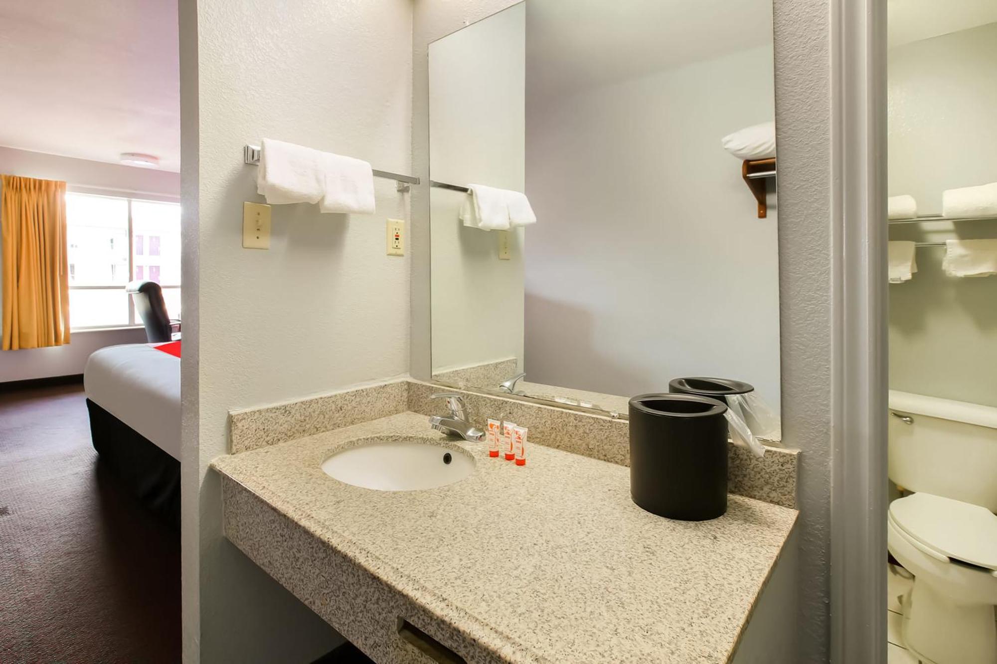 Oyo Hotel Texarkana North Heights Ar Hwy I-30 Екстер'єр фото